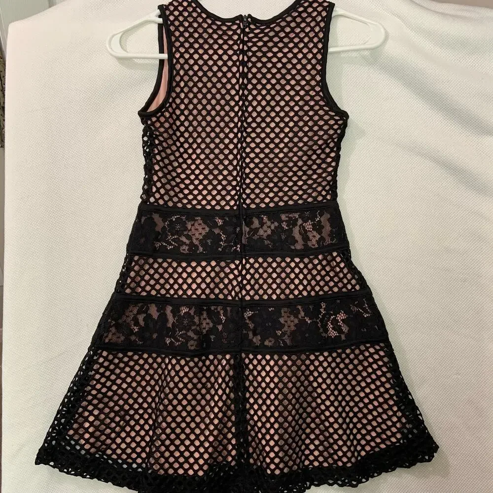 Place Girl’s Lacey Dress 10 Fully‎ lined Back Zipper